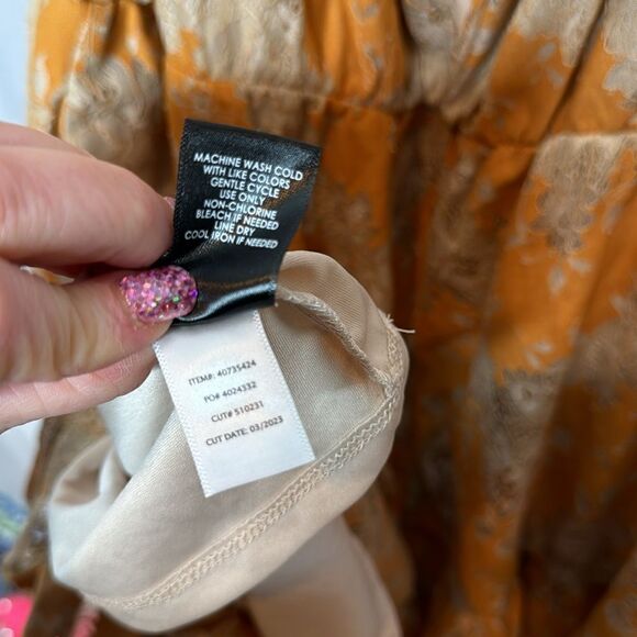 Torrid Mini Two Toned Lace Tiered Babydoll Dress. Size 3X. - Picture 14 of 14